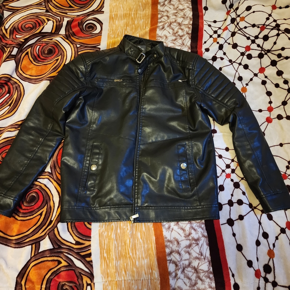 Bleu Grandeur Men's Leather Jacket / Medium - NWOT